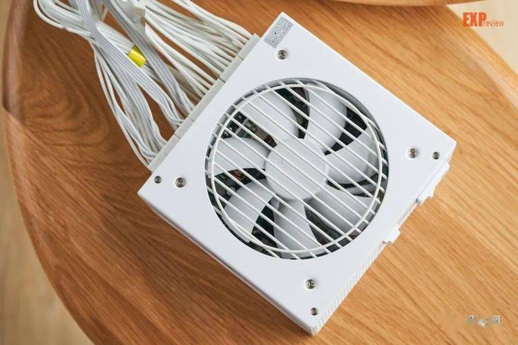 PC 电源选购与安装建议场景