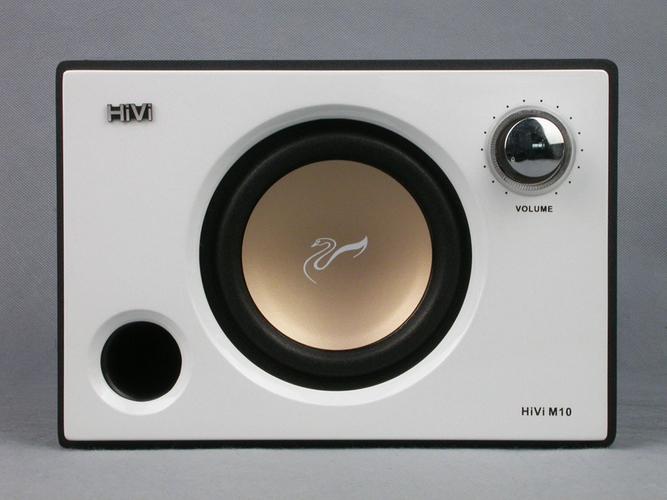 惠威M10 2.1声道电脑音箱深度评测：金色单元+蓝色光晕，659元入门HiFi之选