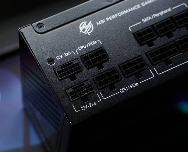 PC 电源内部散热与风扇运行状态