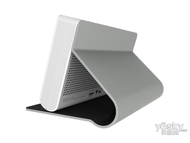 用户语音控制智能音箱使用场景