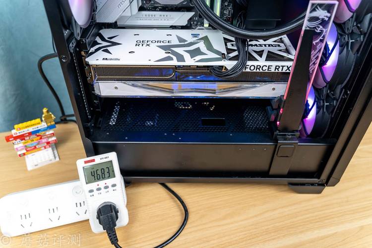 全模组电源线材连接细节