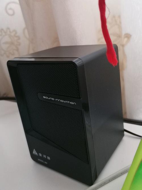 小型桌面音响摆放场景