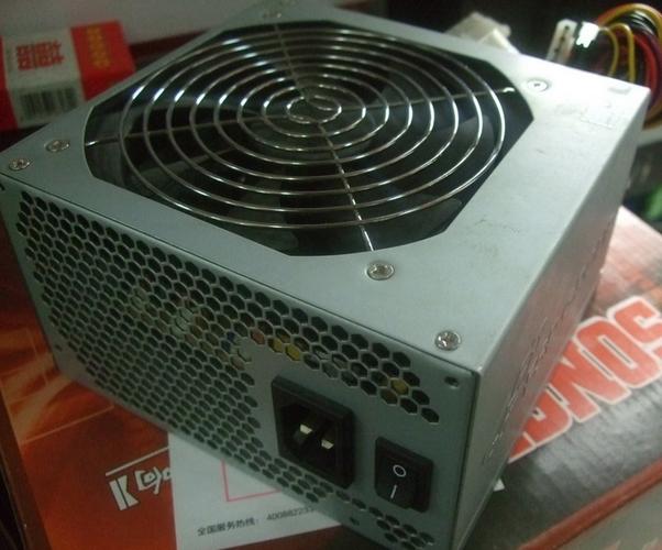 电脑电源接口与规格细节