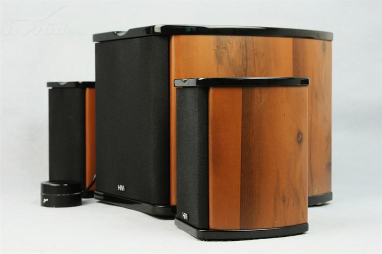 HiVi M50W 音箱性能测试场景