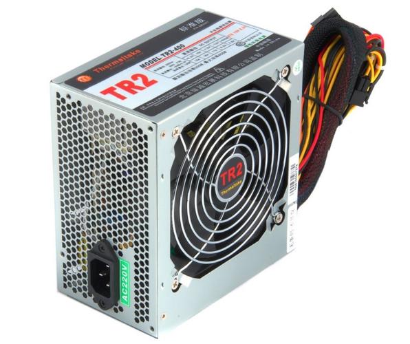 Tt TR2 400W电源内部结构规格