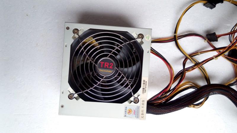 电源在运行中的温度与噪音表现