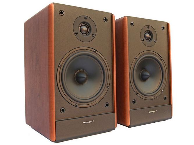 电脑音箱播放音乐效果