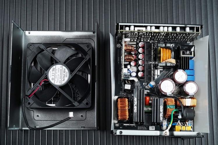 电源风扇与散热设计细节