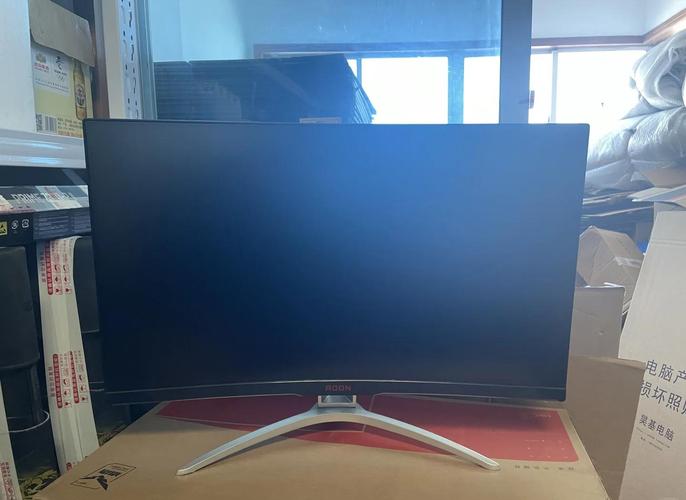 Monitor desk setup power efficiency