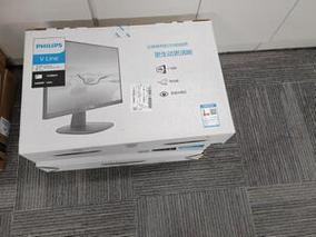 电脑桌面显示器选择