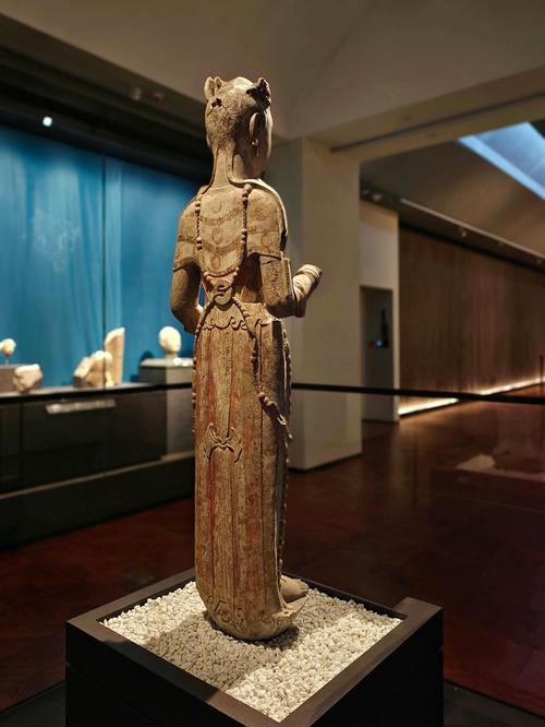 黑色游戏显示器性能运行画面