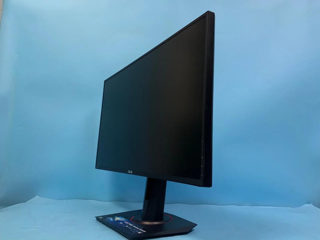 Monitor setup with cooling consideration