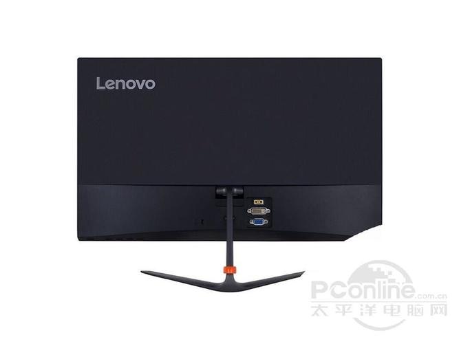 办公桌面上的电脑显示器设置