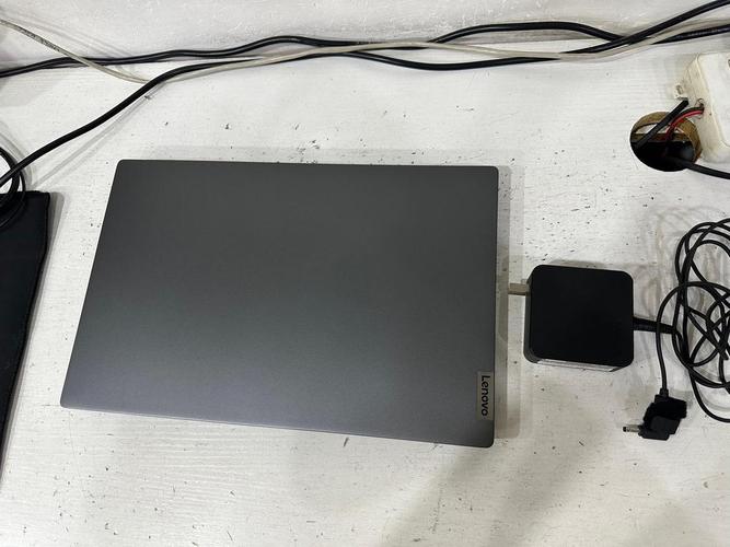 电竞显示器游戏性能测试场景