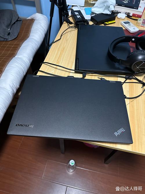 Ultrawide monitor technical specifications display