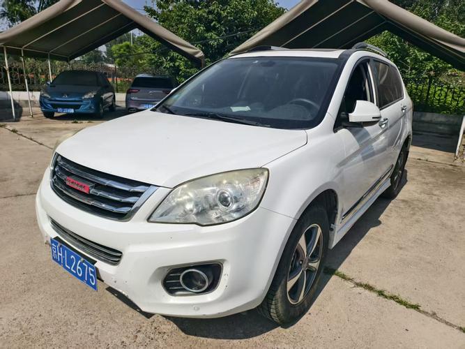 Modern gaming monitor setup with low power