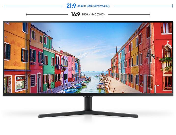 Multitasking on ultrawide monitor