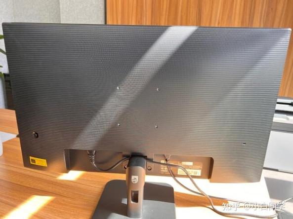 Smart monitor entertainment setup