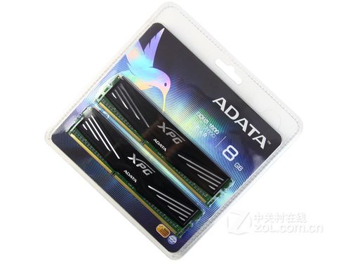 DDR3内存模块规格标签特写