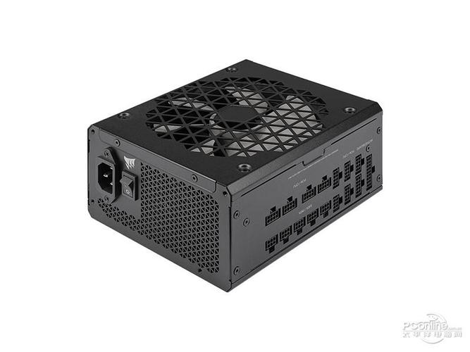 高端电脑电源线材管理细节