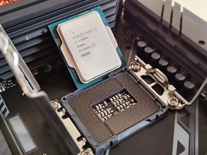 Intel Core 标志主板细节