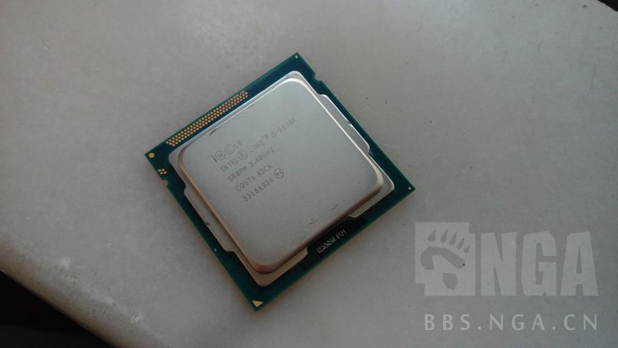 CPU cooler and heatsink setup