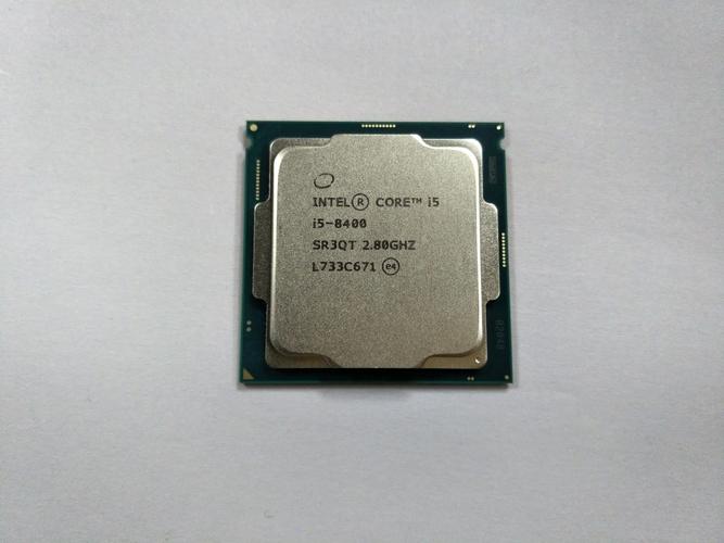 CPU cooler fan with heatsink installed