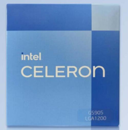 CPU 安装在主板上的外观细节