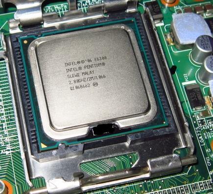 Close-up of CPU die and architecture details