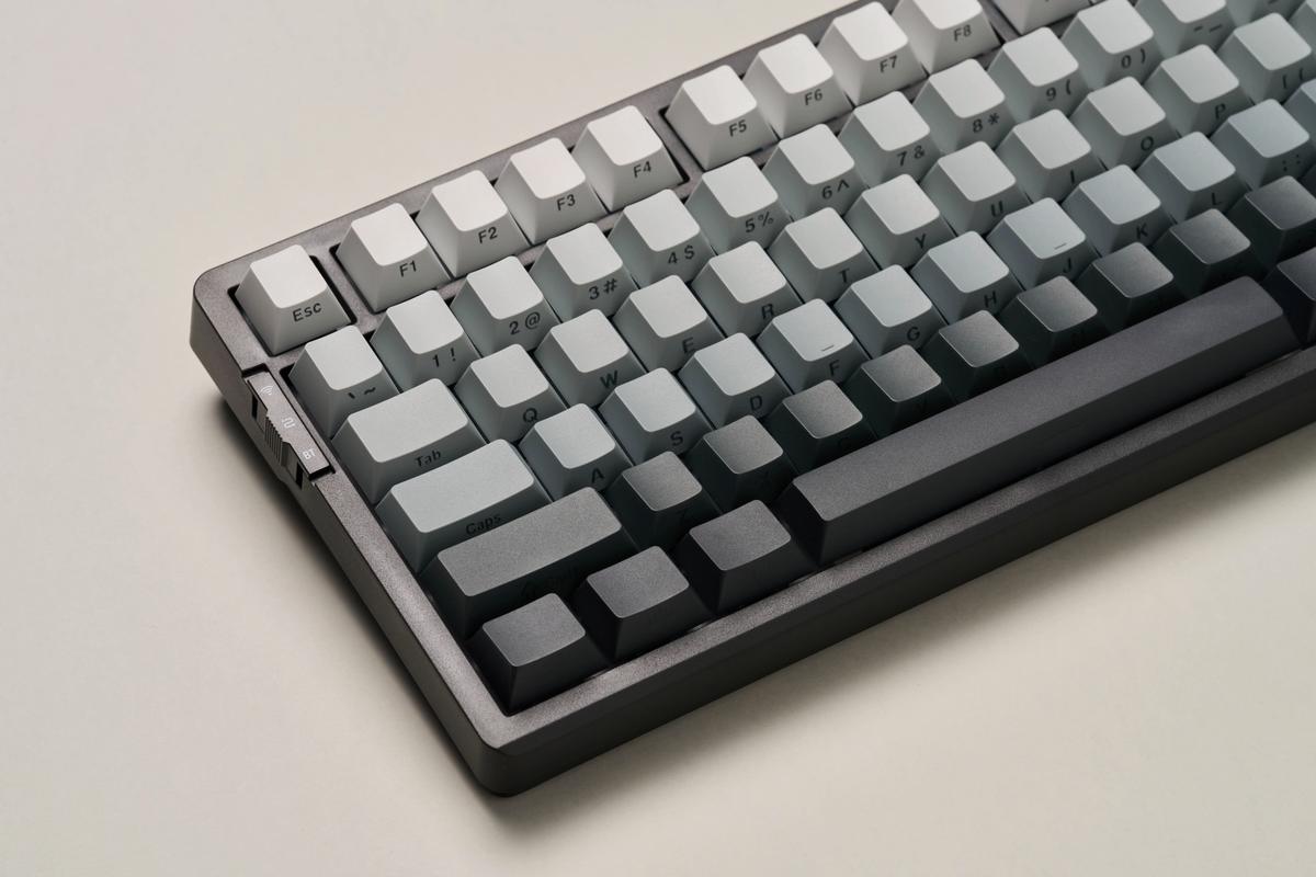 VGN V98PRO V2 背光与轴体规格细节