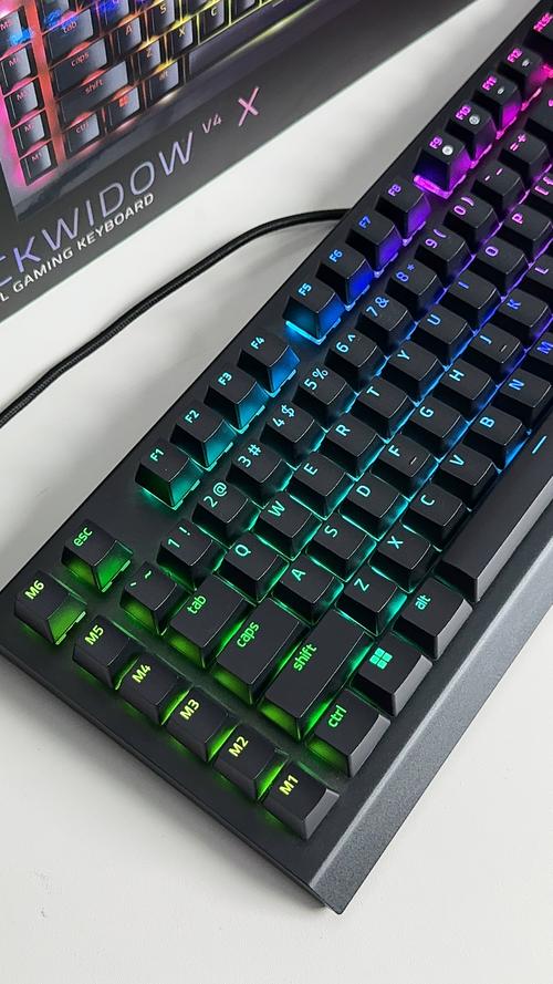 Razer黑寡妇2013机械键盘核心规格展示