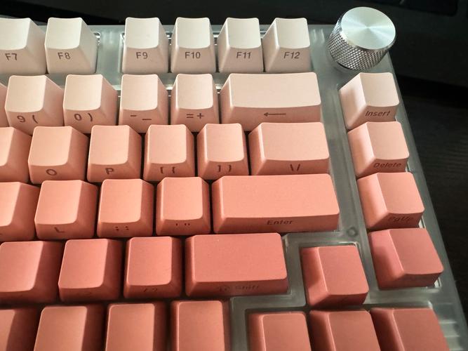 键盘电池充电场景