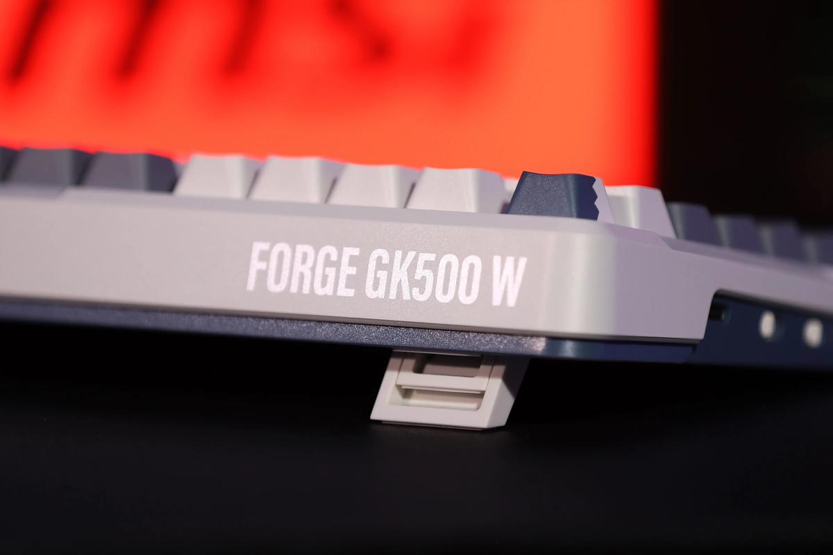 RGB照明机械键盘规格展示