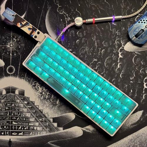 机械键盘RGB功耗散热细节