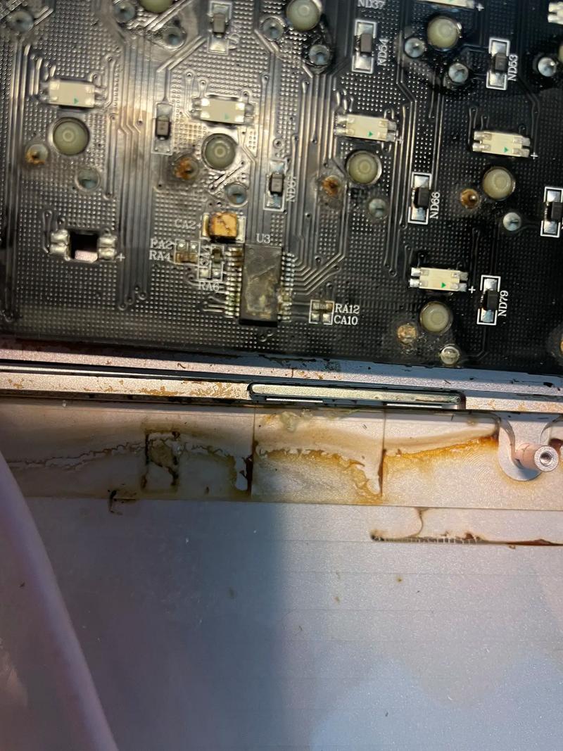 Cherry MX Board 8.0 RGB 长时间使用温度测试