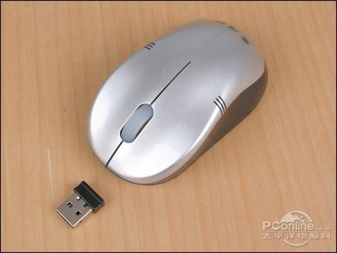 电源内部风扇与电路板细节