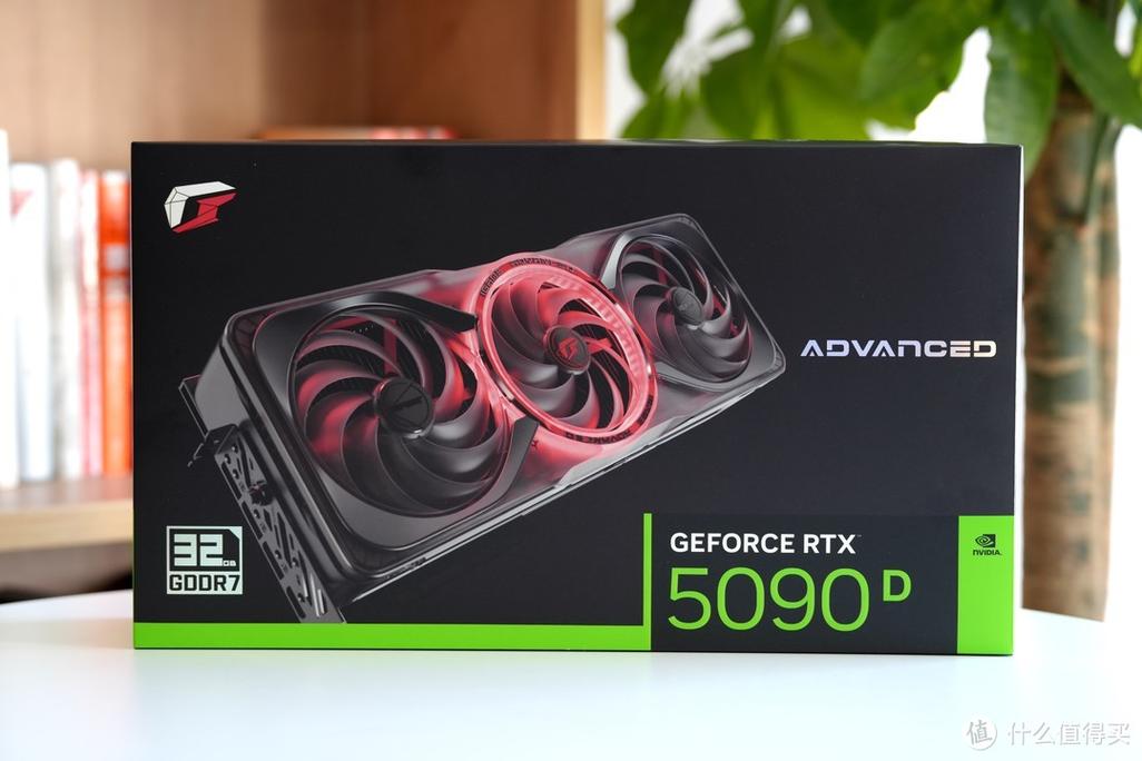 高端显卡内部电路与散热器特写