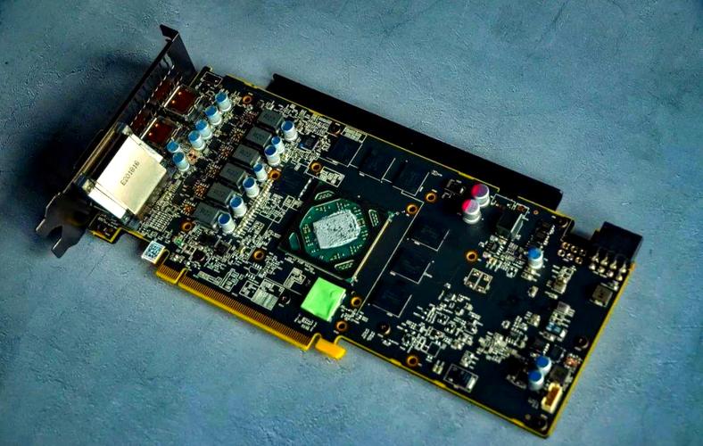 蓝宝石RX 560XT 白金版显卡外观正面特写