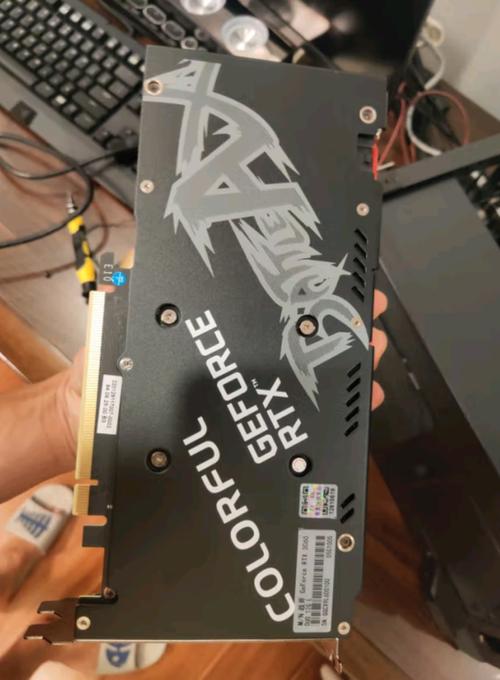 GPU 风扇与散热器结构