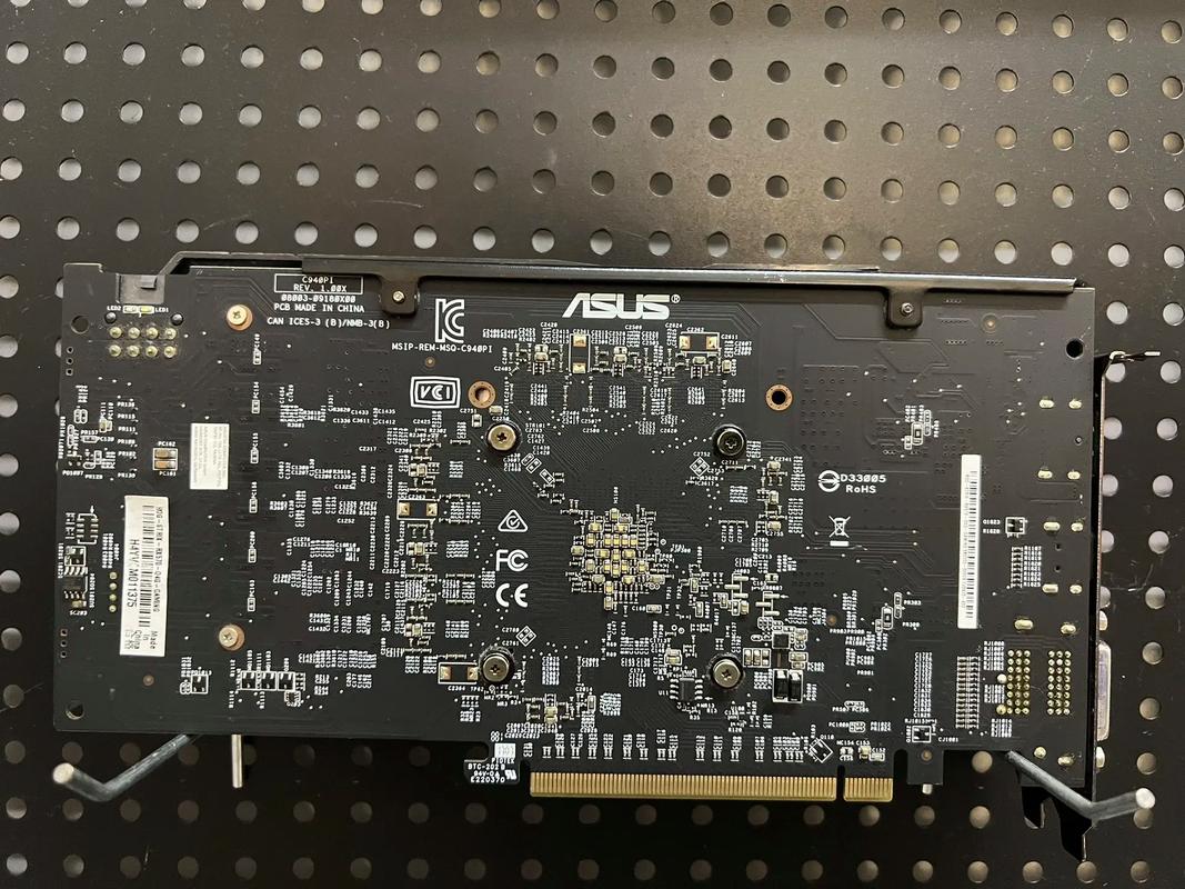 显卡基准测试与帧率表现