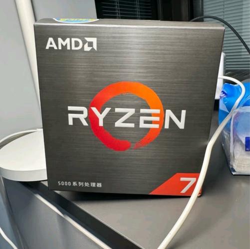 R7-260X散热模块特写