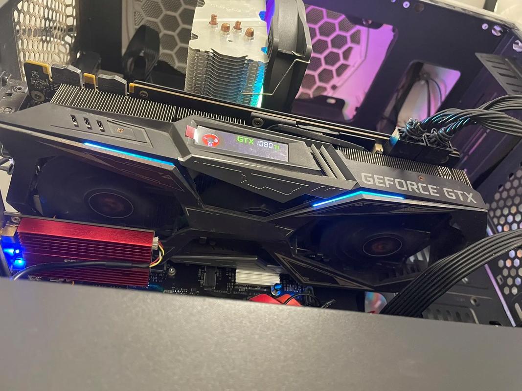 电脑机箱散热风扇