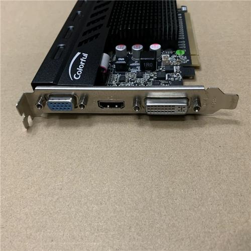 显卡黄金版外观细节