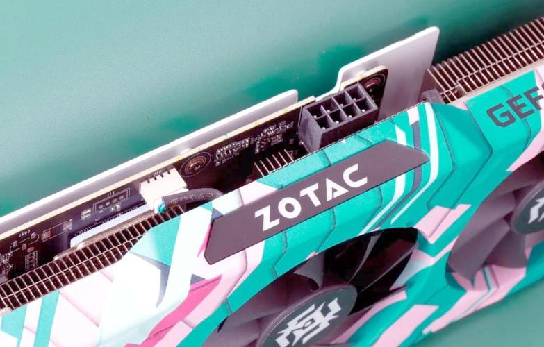 索泰RTX 3050 X-GAMING OC显卡外观特写