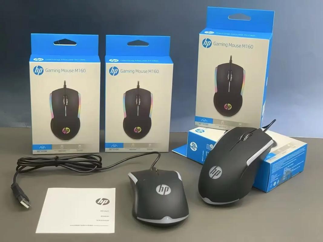 黑色游戏鼠标特写外观