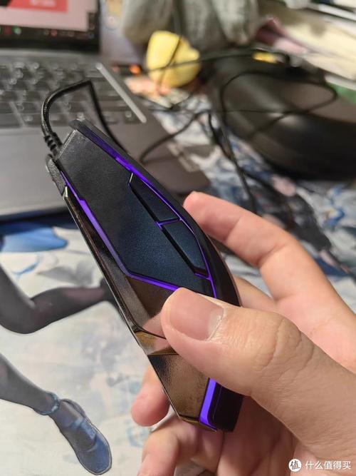 Gaming mouse performance grip