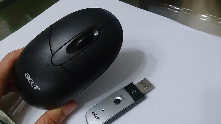 Wireless mouse cursor precision performance