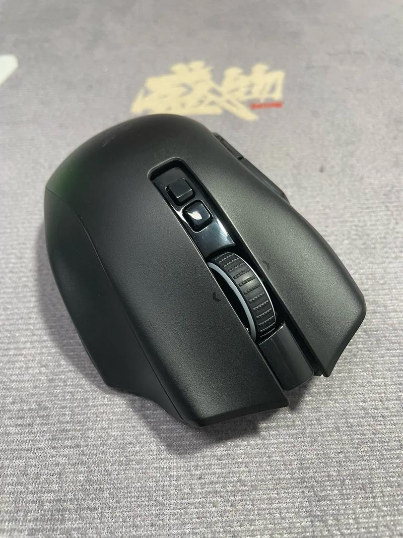Compact black wireless mouse professional appearance