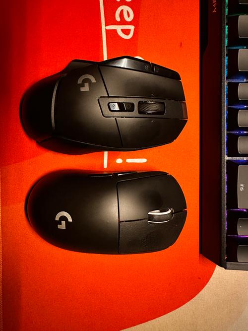 游戏鼠标手持使用散热舒适度