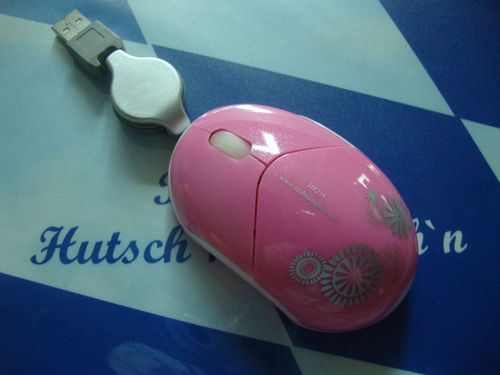 桌面办公鼠标摆放场景